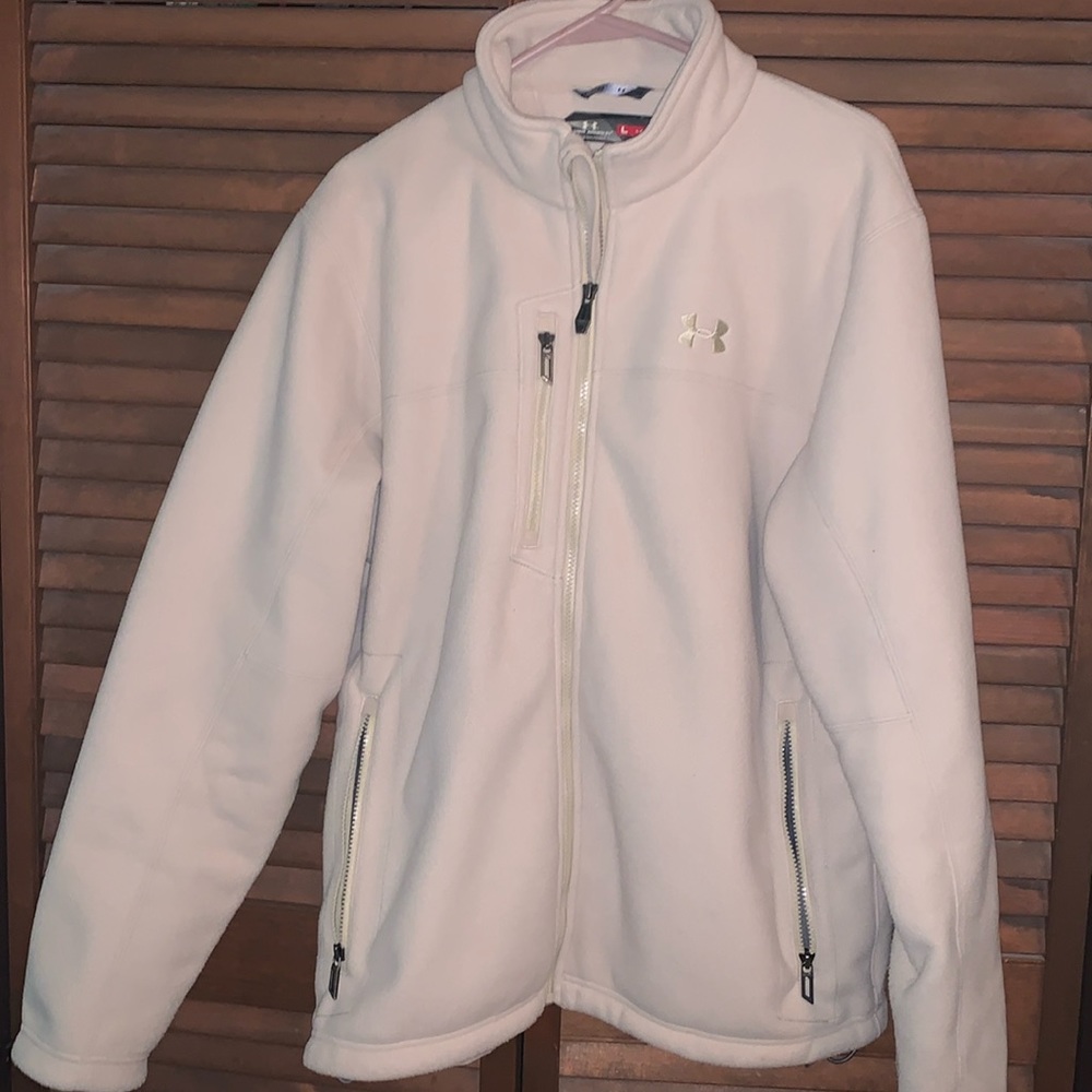 Mens. UA coat. Size large. Cream colored. NWOT.